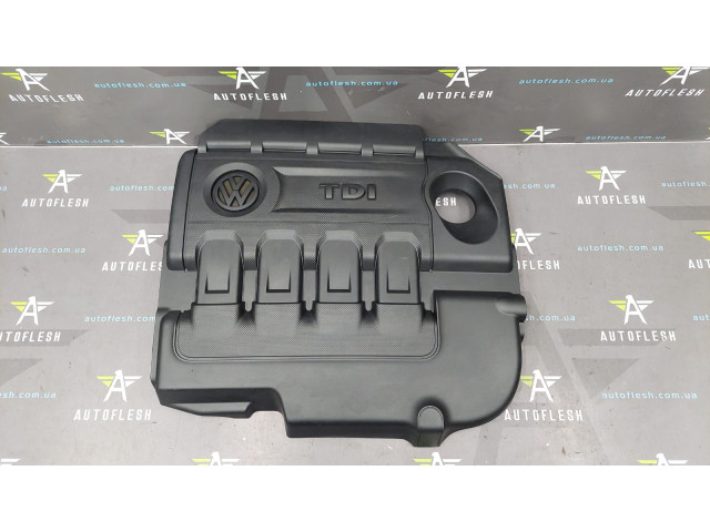 Захист двигуна/ кришка двигуна 04L103925Q, 04L103954T Audi Seat Skoda Volkswagen бу